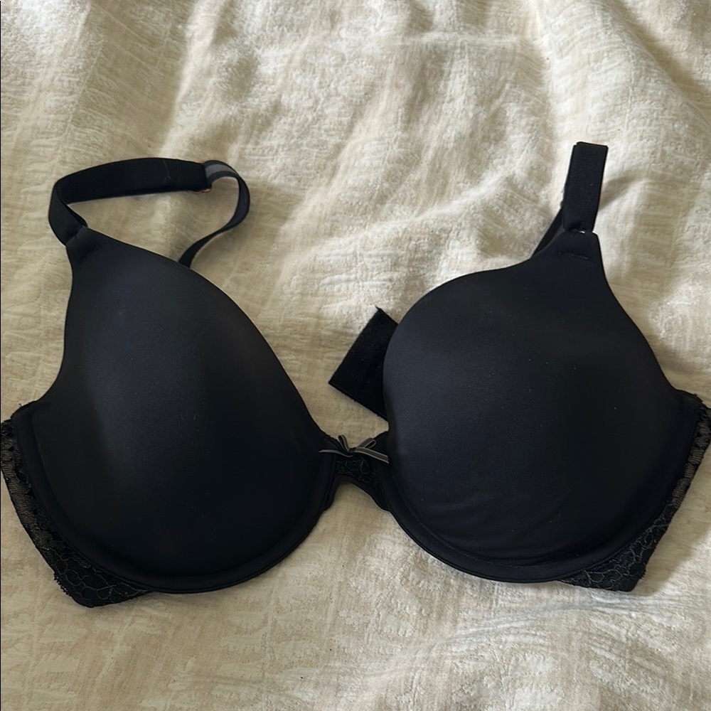 Maidenform Elegant Black Lace Bra